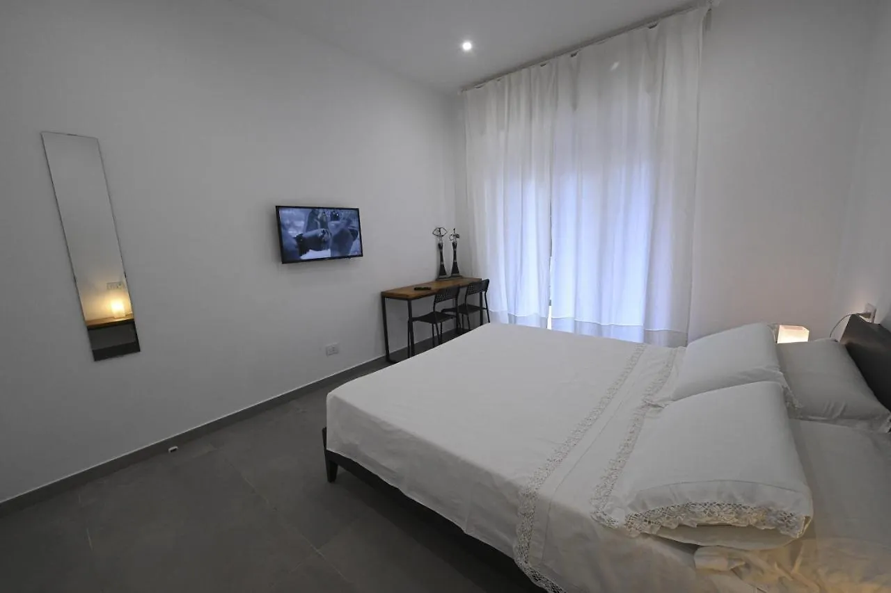 Guest house Signora Titina Hotel Naples Italy